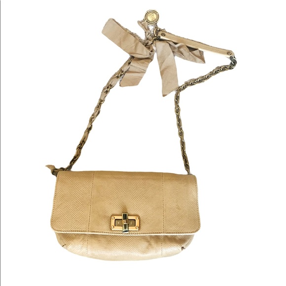 Take A Look About Vintage Lanvin Bag